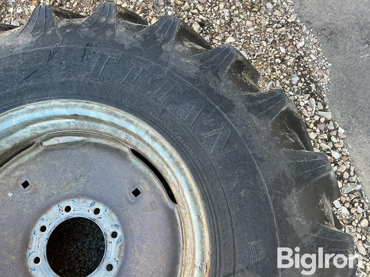 bkt-16.9-24-irrigation-pivot-tires-and-rims-image-17