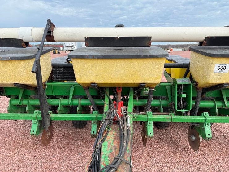 john-deere-1750-image-8