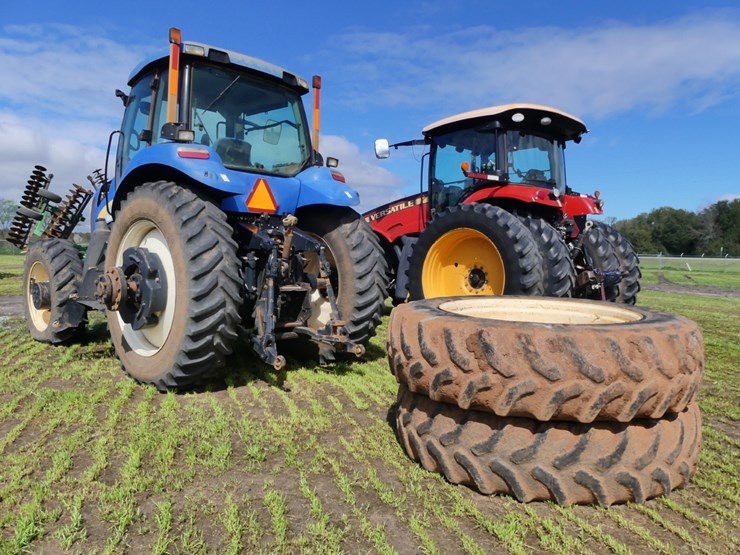 2010-new-holland-t8020-image-4