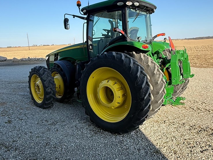 2016-john-deere-8370r-image-7