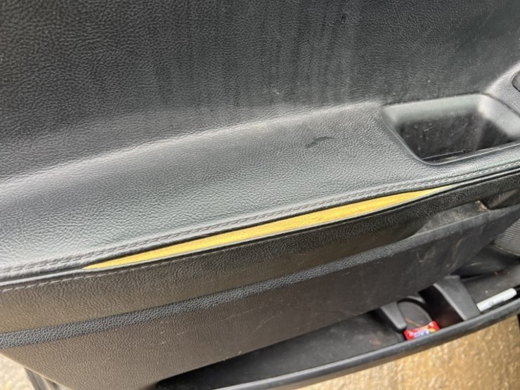 2018-ford-explorer-image-27