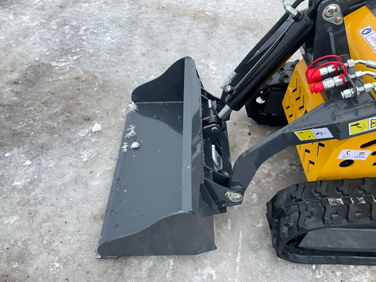 #1028-•-unused-sdll60-mini-skid-steer-image-12