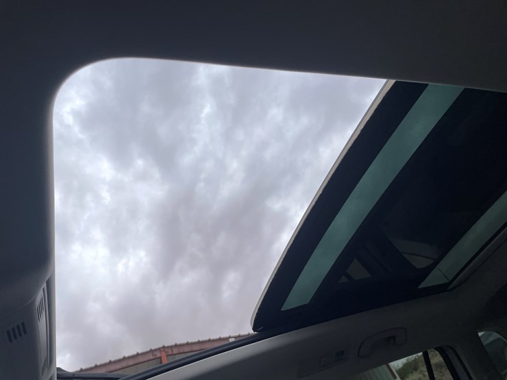 2019-volkswagen-tiguan-se-image-93