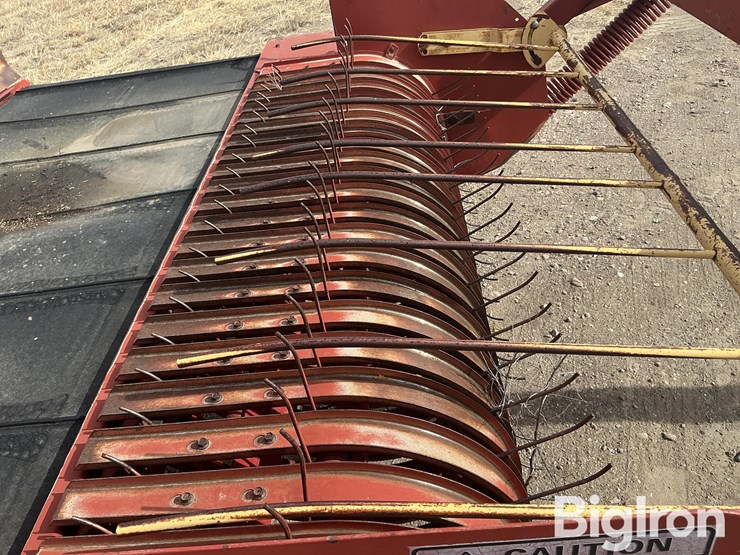 new-holland-166-image-11