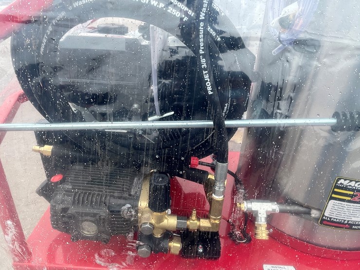 #4303-•-unused-hot-water-pressure-washer-image-7