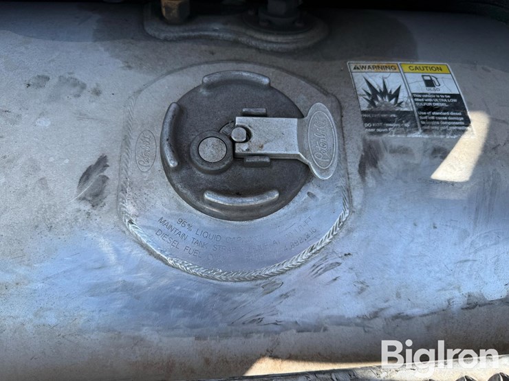 2014-peterbilt-389-image-14