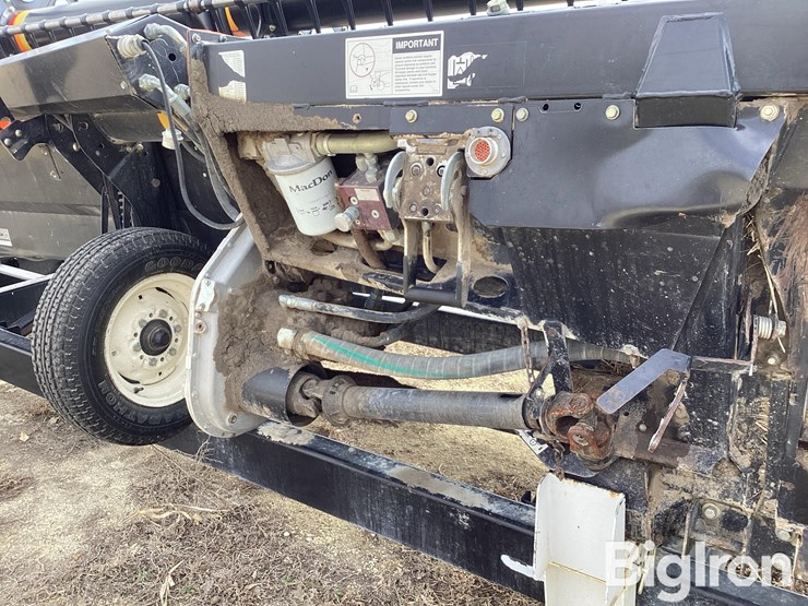 2013-case-ih-2142-image-13