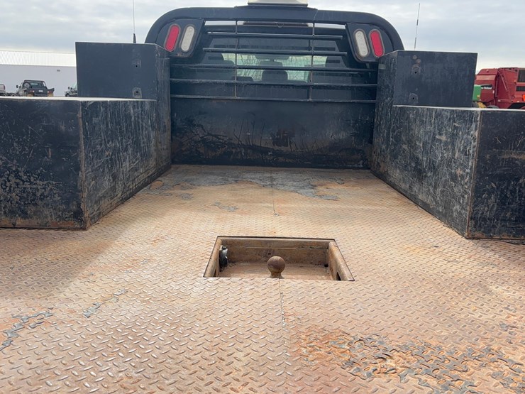 2018-ford-f550-image-9