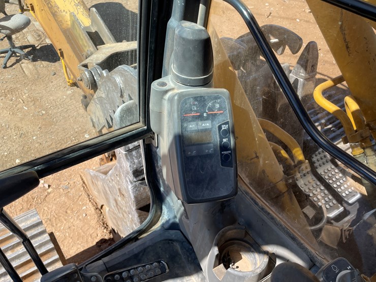 deere-370c-image-14