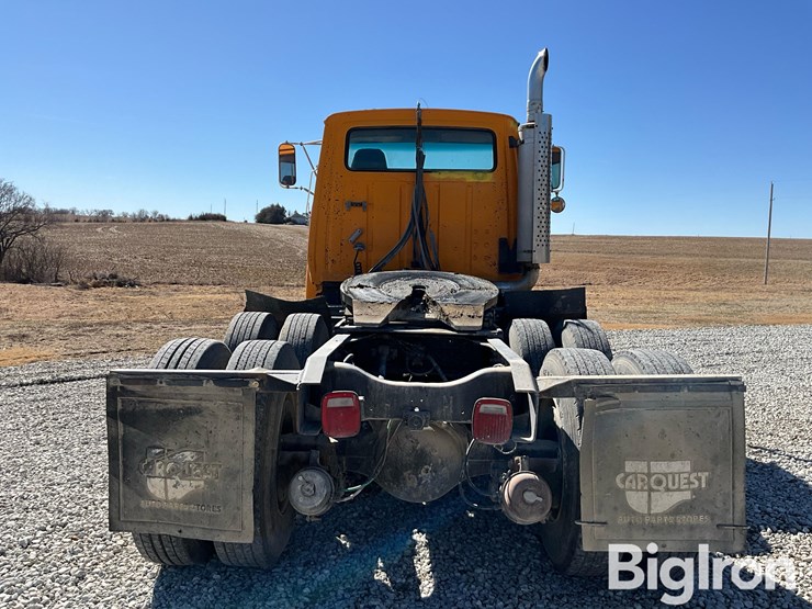 1982-ford-lnt9000-image-6