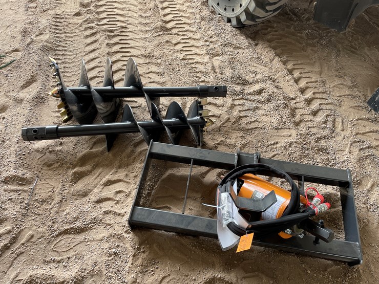 #4357-•-unused-2026-wolverine-skid-steer-auger-drive-and-bit-attachment-image-6