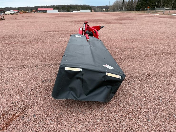 2013-massey-ferguson-1329-image-3