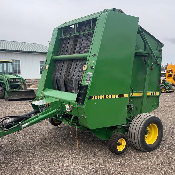 JOHN DEERE 535