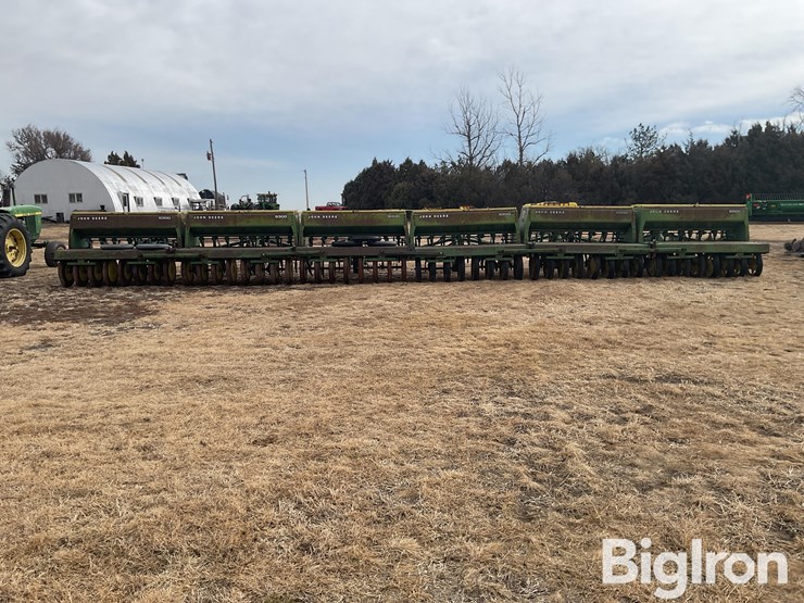 john-deere-9300-image-6