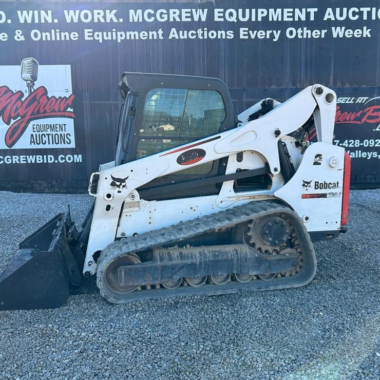 2017 BOBCAT T740