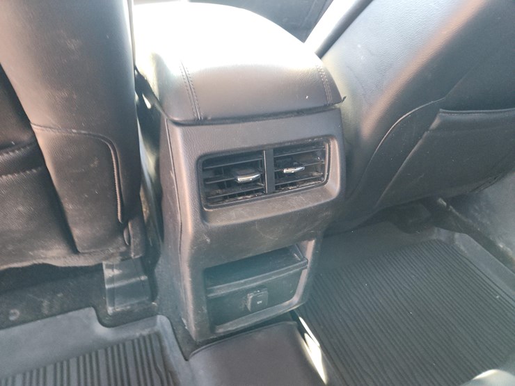 2019-ford-edge-sel-image-25