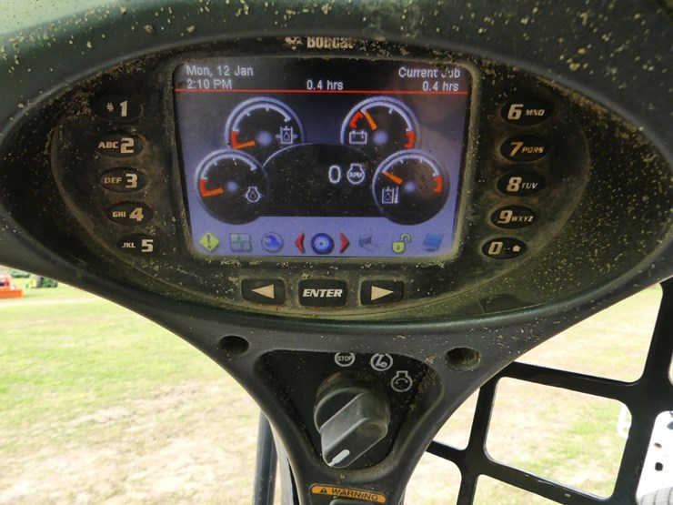 2018-bobcat-t590-image-15