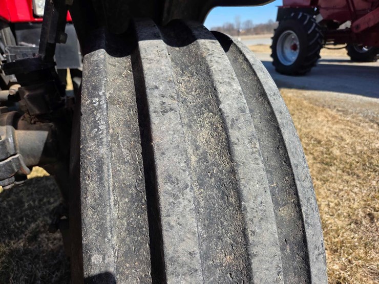 ih-5288-tractor-image-20