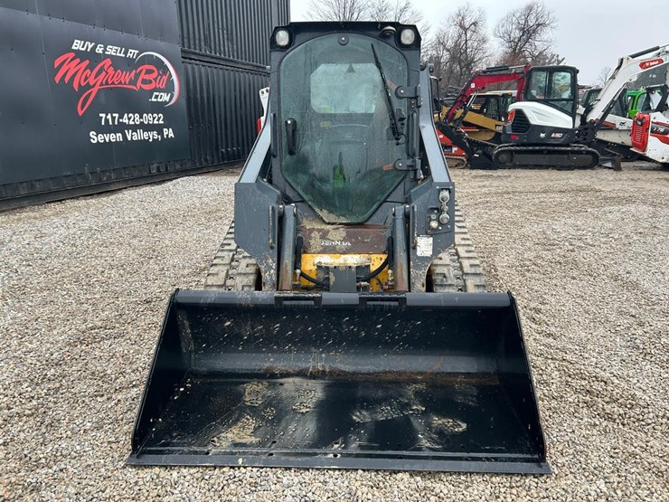 2022-deere-317g-image-7