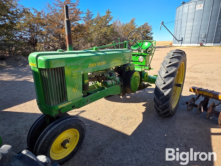 1953-john-deere-50-image-1