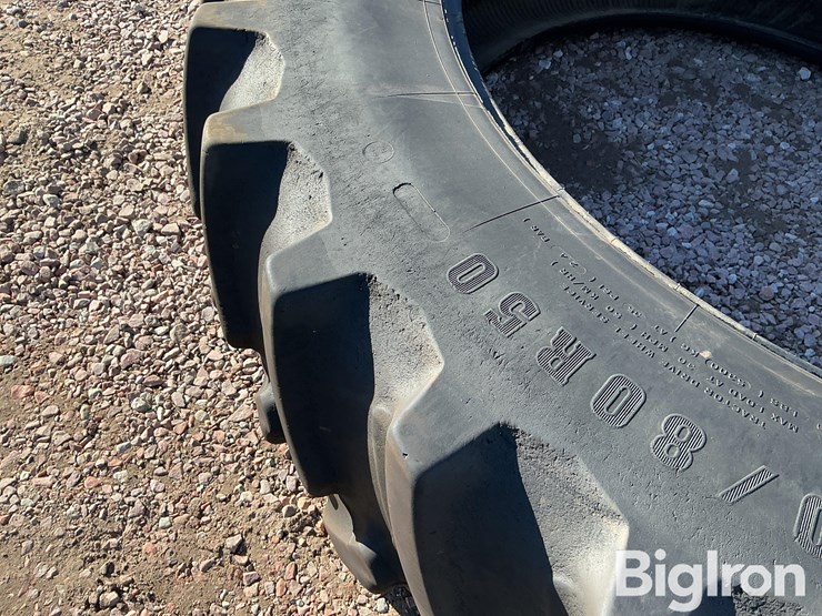 john-deere-8320-image-8