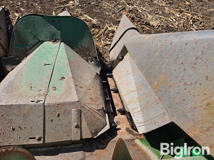 john-deere-444-image-15