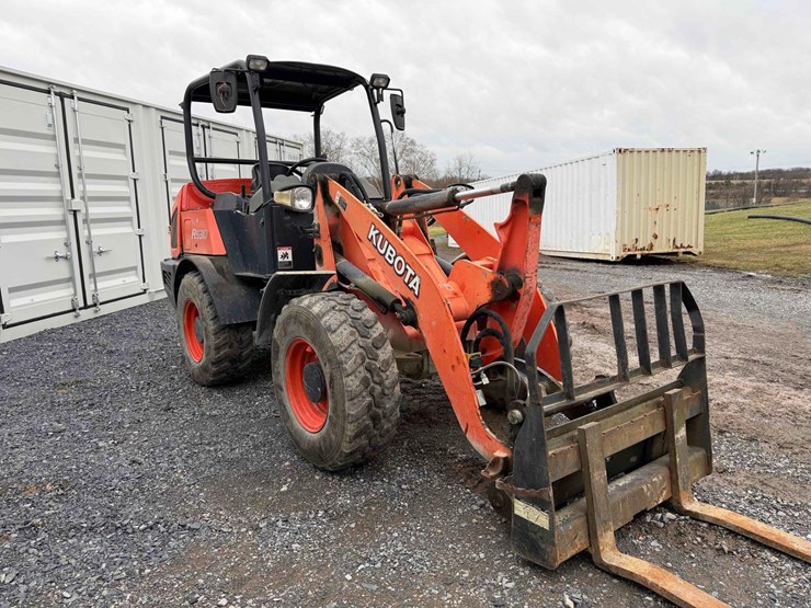 2015-kubota-r530-image-7