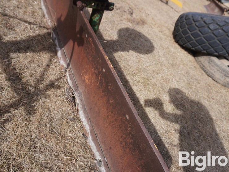 john-deere-7-image-16