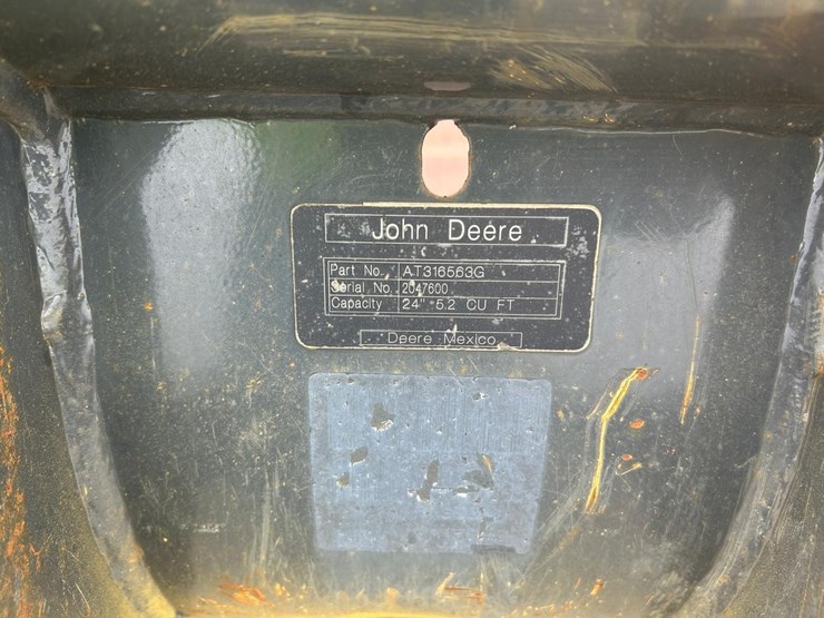 john-deere-24-image-5