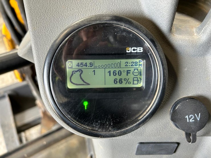 2022-jcb-35z-mini-excavator-image-19