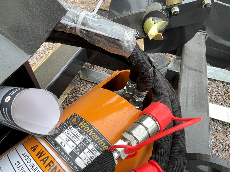 #4362-•-unused-2026-wolverine-skid-steer-auger-drive-and-bit-attachment-image-18