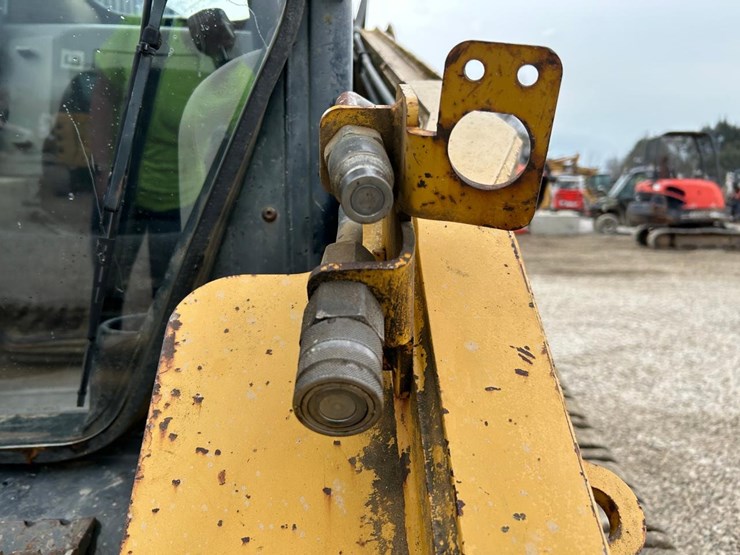 caterpillar-277c-image-11