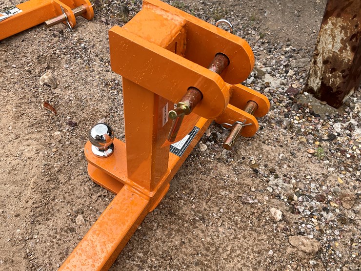 2026-caterpillar-12-image-4