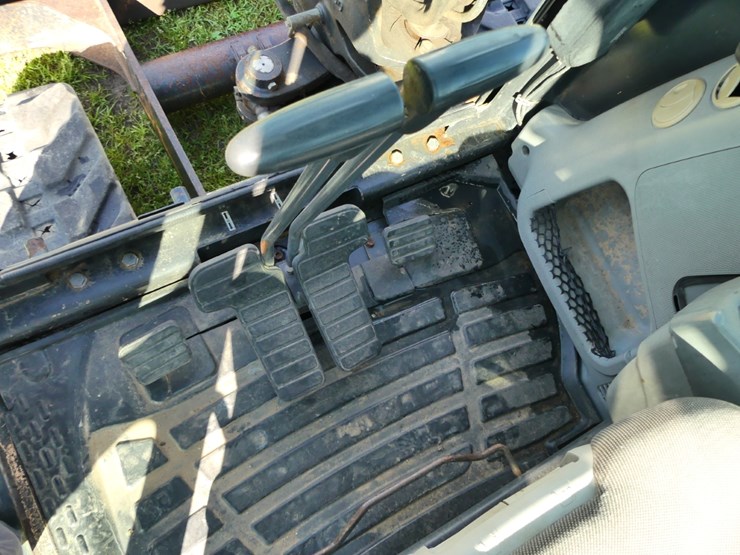 2014-bobcat-e63-image-13