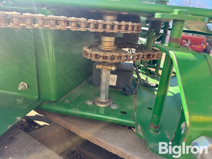 john-deere-1770-image-12