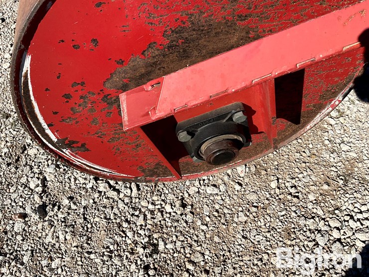 lindsay-track-closer-image-15