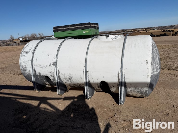 1700-gallon-liquid-tank-image-8