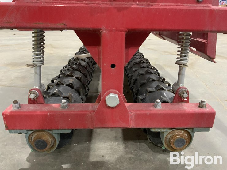 2025-massey-ferguson-730-image-13