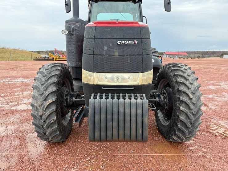 case-ih-magnum-180-image-32