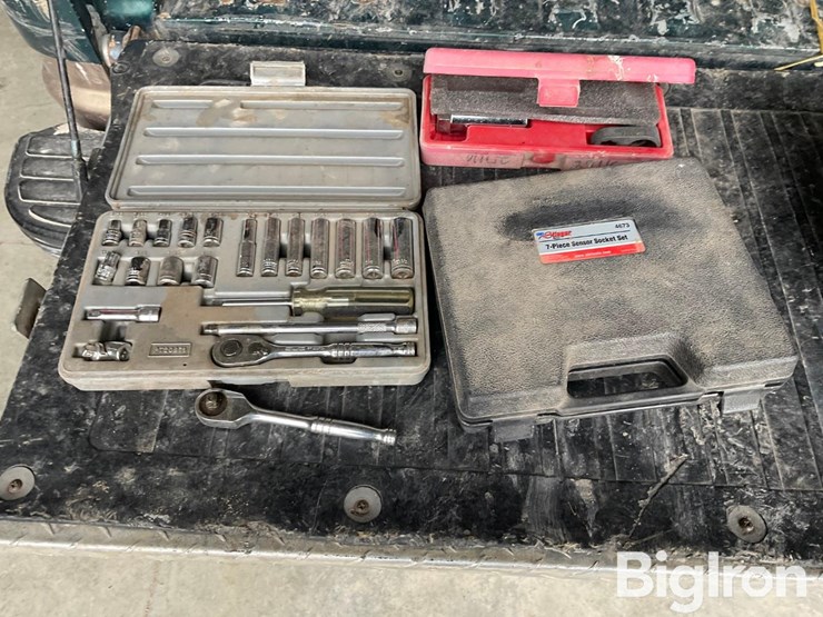 john-deere-14-image-2