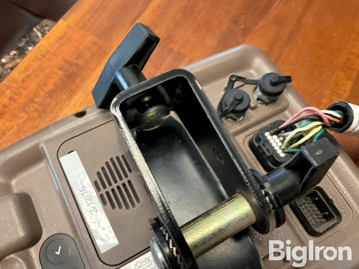 john-deere-2630-image-8