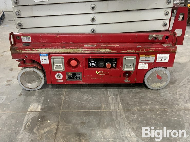 2015-massey-ferguson-730-image-14