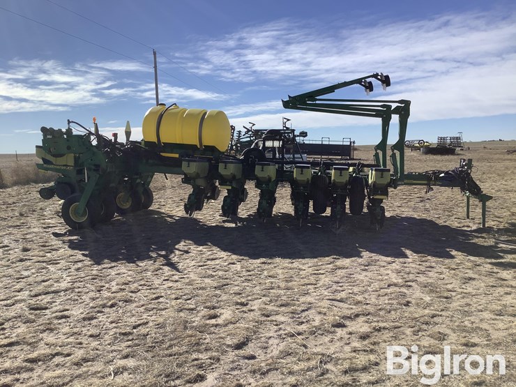 john-deere-1770-image-4