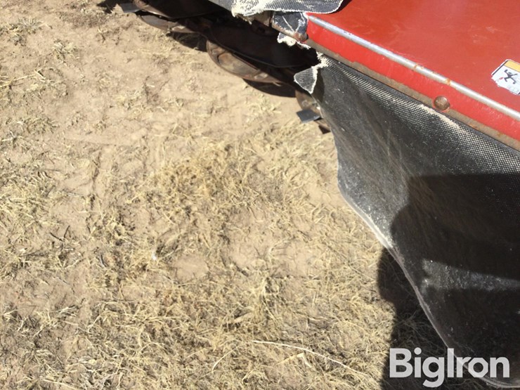 2014-case-ih-wd2303-image-18