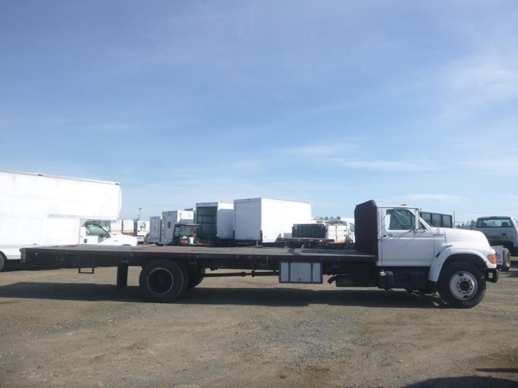 1998-ford-f800-image-7