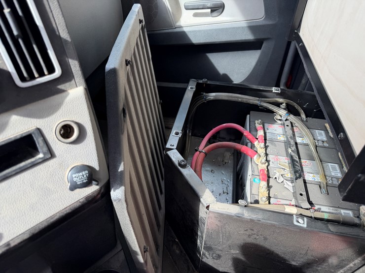 #40953-•-2019-freightliner-cascadia-t/a-daycab-truck-tractor-3akjhtdv4kskd3197-image-66