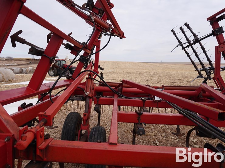 case-ih-4800-image-19