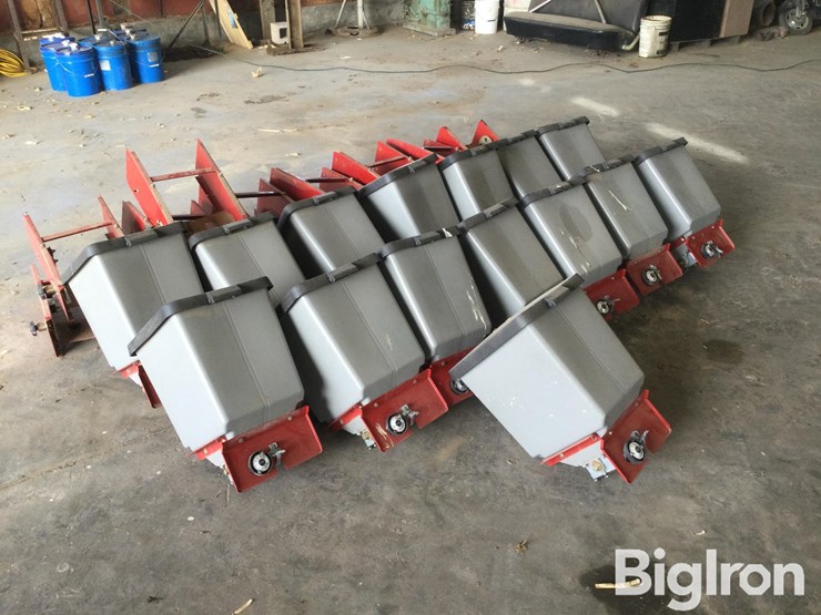 case-ih-1230-image-11