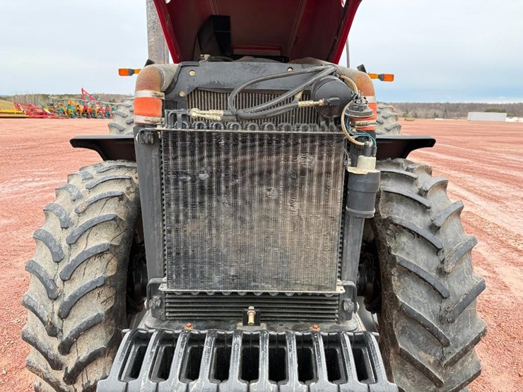 case-ih-mx240-image-36