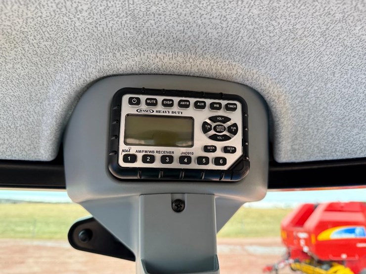 new-holland-ts6.130-image-53